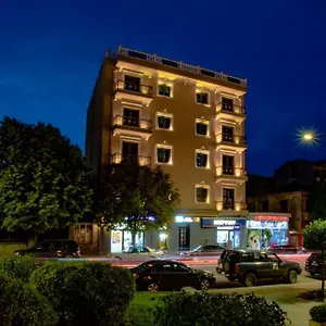 Christi's Borova Ξενοδοχείο